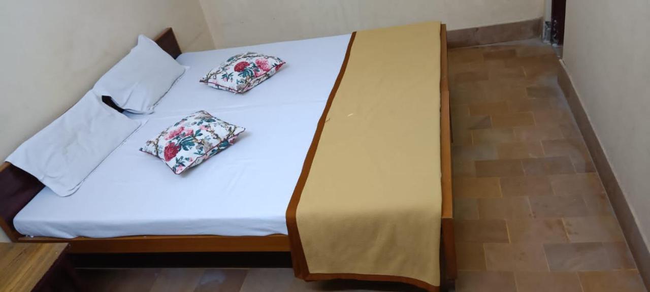 Hotel Raj Jaisalmer Buitenkant foto